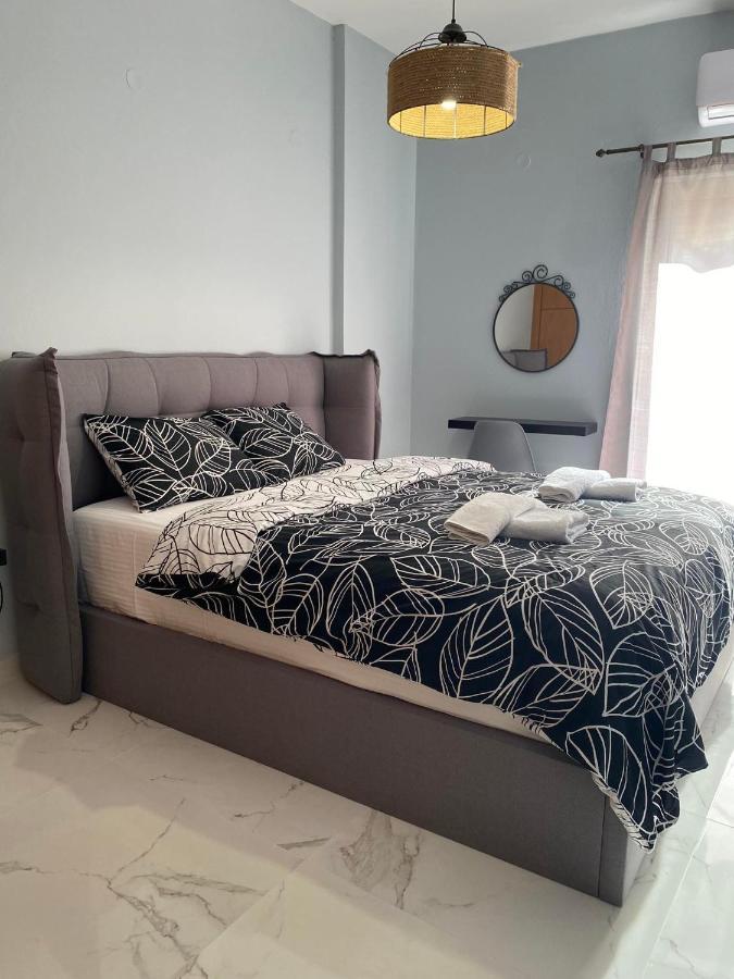Anais Apartment Preveza Exterior photo