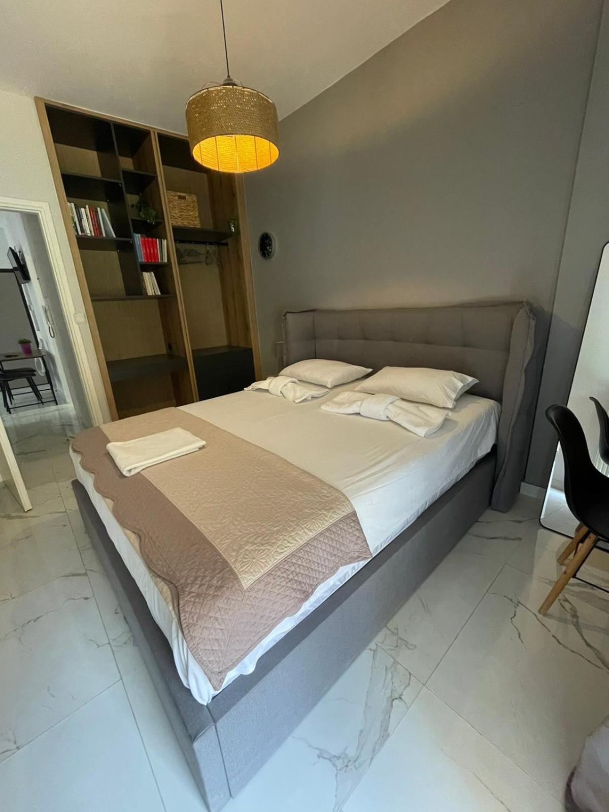 Anais Apartment Preveza Exterior photo